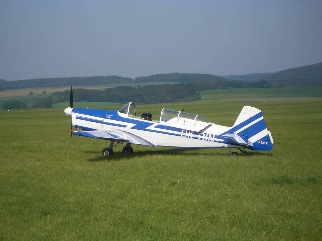 Z-526 F